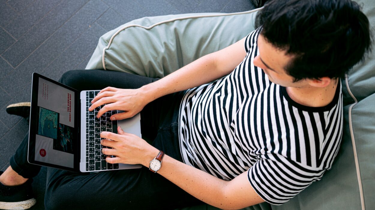 Adobe VS Canva: What's the Best Graphic Design Tool for You? 13 pexels canva studio 3194523